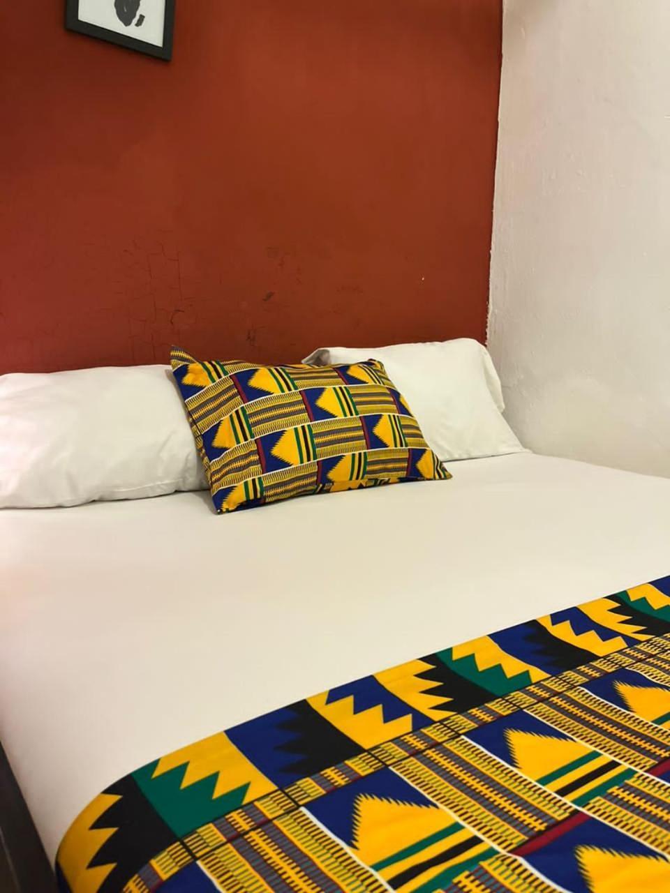 African Treasure Beach Resort Kokrobite Esterno foto