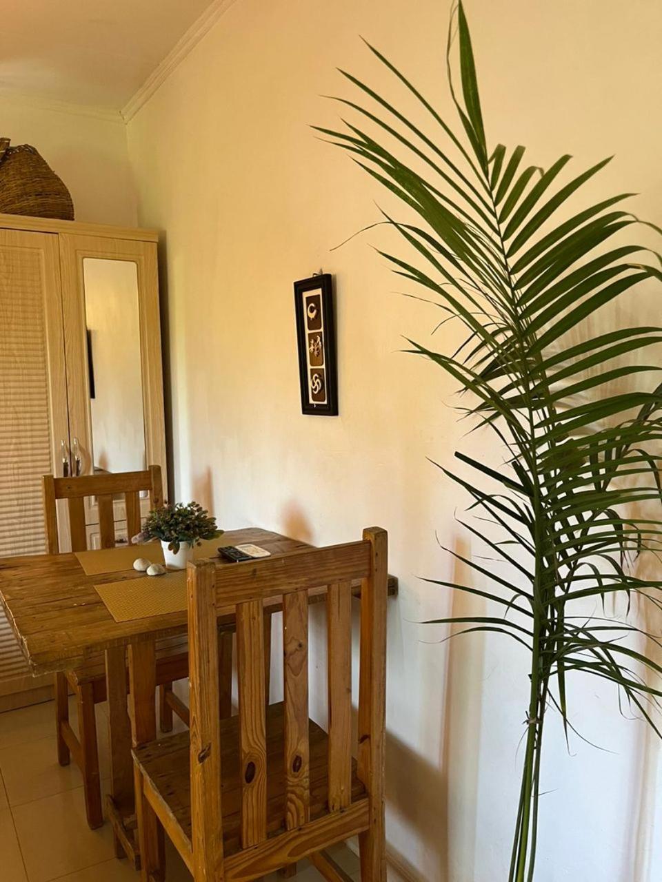 African Treasure Beach Resort Kokrobite Esterno foto